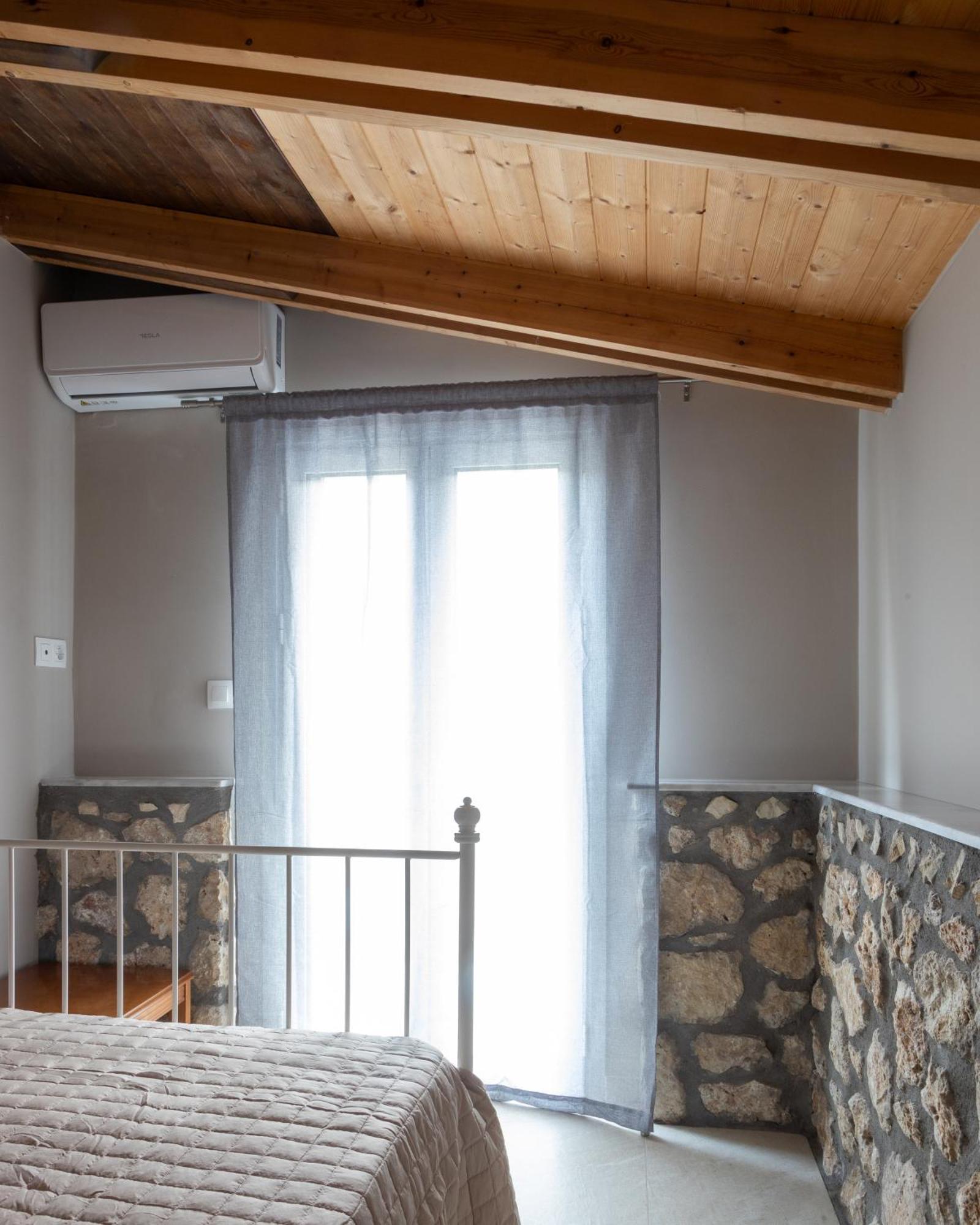 Marcon Stone House Nikiana Villa Exterior photo